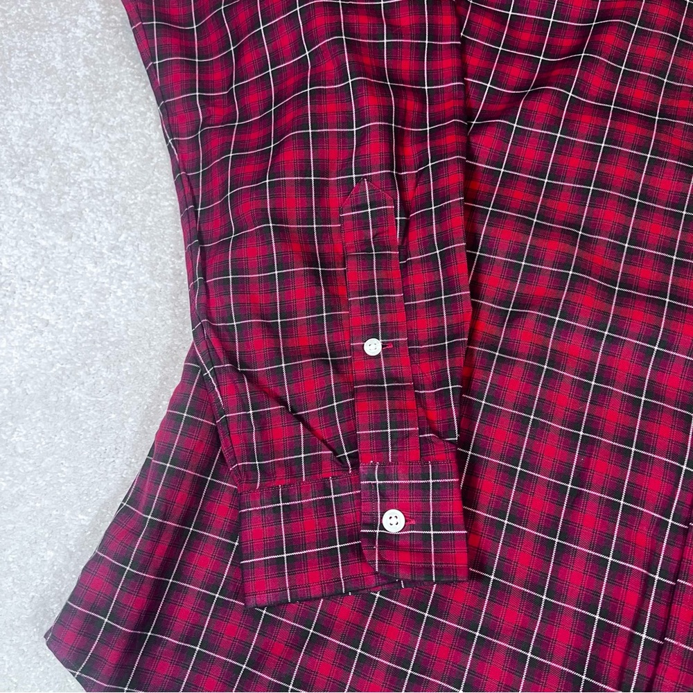Ralph Lauren Classic Fit size large , Men's Red Plaid Shirt - Picture 3 of 8